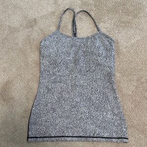 LuLuLemon Power Y Tank with Built-In Bra. Size 6. Black and White